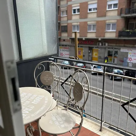 Apartament Le Quattro Lune, Centro