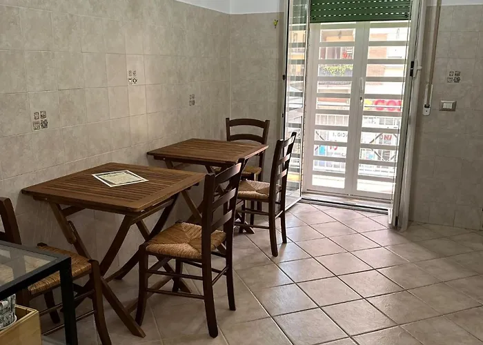 Le Quattro Lune, Centro לינה וארוחת בוקר רומא