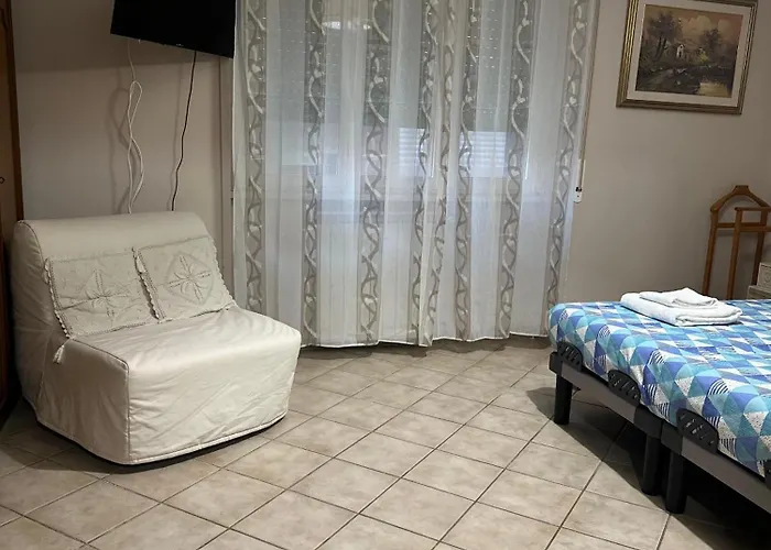 Le Quattro Lune, Centro רומא