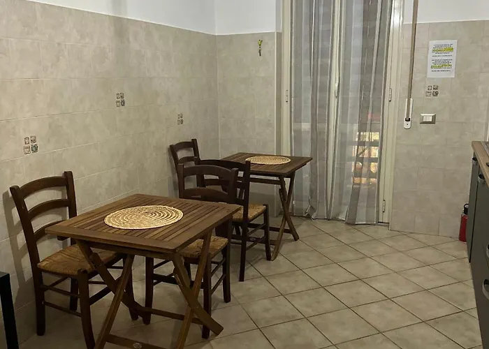 Le Quattro Lune, Centro 4* רומא